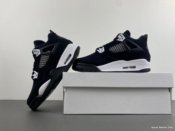 Jordan 4 Retro Thunder FQ8213-001 Air White 0814